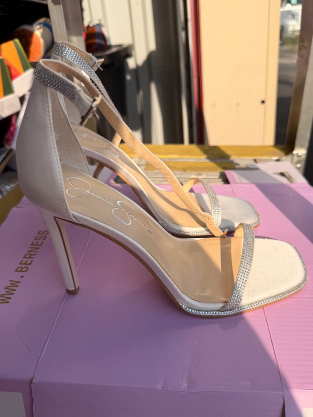 Jessica Simpson White Stiletto Heels | Bridal Wedding Shoes | Size 9